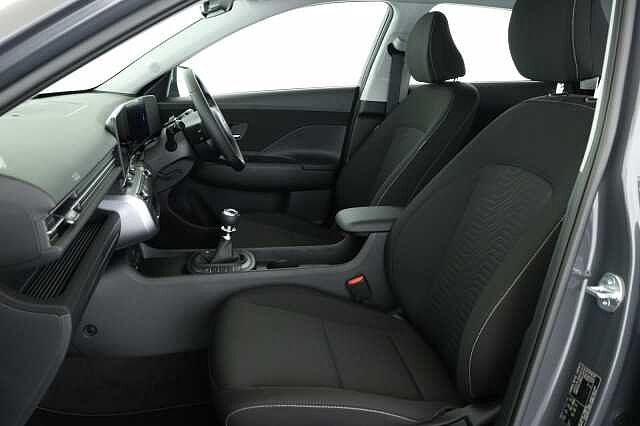 Hyundai KONA 1.6T 138 Advance 5dr