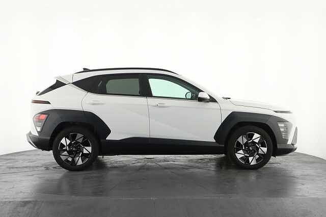 Hyundai KONA 1.6 GDi Hybrid Ultimate 5dr DCT White