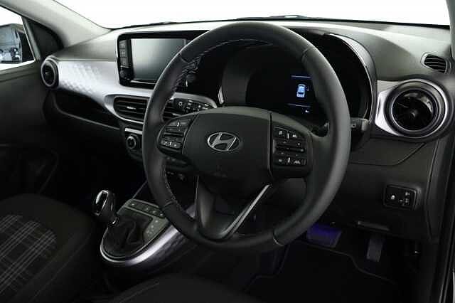 Hyundai i10 1.2 [79] Premium 5dr Auto [Nav]