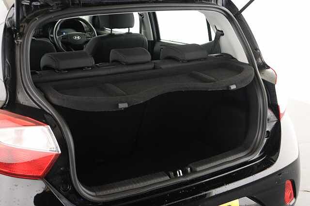 Hyundai I10 1.0 [63] Advance 5dr [Nav] Pearl - Phantom black
