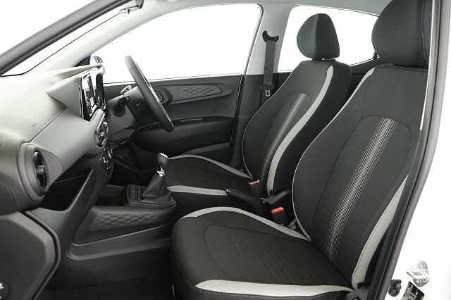 Hyundai I10 1.0 [63] Advance 5dr [Nav] Pearl - Lumen Gray