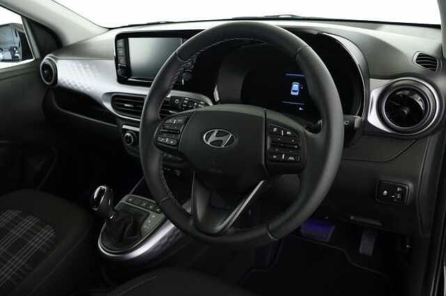 Hyundai I10 1.2 [79] Premium 5dr Auto [Nav] Pearl - Phantom black