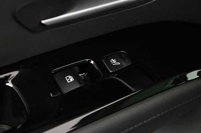 Hyundai TUCSON 1.6 TGDi Plug-in Hybrid Ultimate 5dr 4WD Auto BLACK