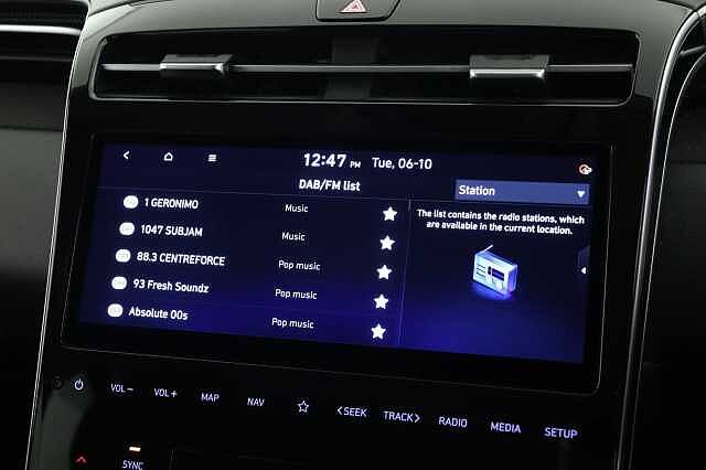 Hyundai TUCSON 1.6 TGDi Hybrid 230 SE Connect 5dr 2WD Auto BLACK