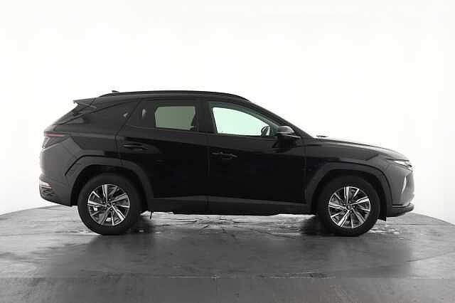 Hyundai TUCSON 1.6 TGDi Hybrid 230 SE Connect 5dr 2WD Auto BLACK