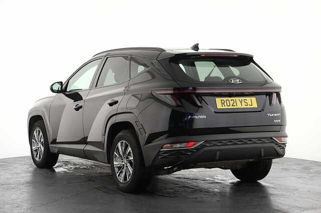 Hyundai TUCSON 1.6 TGDi Hybrid 230 SE Connect 5dr 2WD Auto BLACK