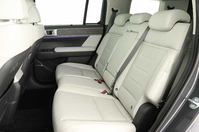 Hyundai SANTA FE 1.6 TGDi 239 Hybrid Ultimate 5dr Auto Grey