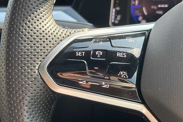 Volkswagen Arteon Shooting Brake 2.0 TDI 200 4MOTION R-Line 5dr DSG