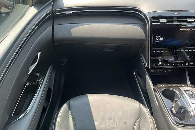 Hyundai TUCSON 1.6 T-GDi Plug-in Hybrid Ultimate 5dr 4WD Auto