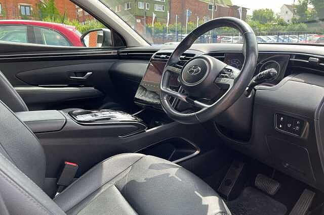 Hyundai TUCSON 1.6 T-GDi Plug-in Hybrid Ultimate 5dr 4WD Auto White