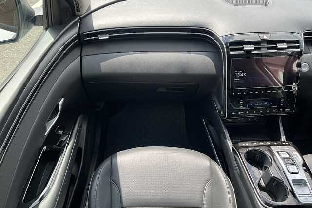Hyundai TUCSON 1.6 T-GDi Plug-in Hybrid Ultimate 5dr 4WD Auto White