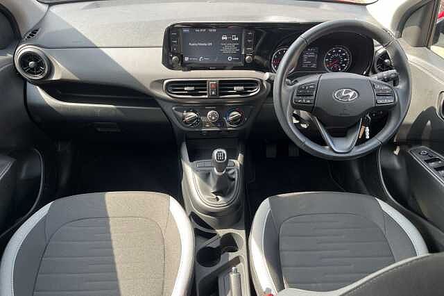 Hyundai i10 1.0 MPi SE Connect 5dr