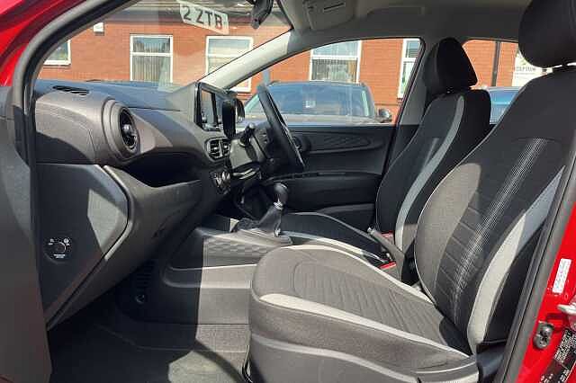 Hyundai i10 1.0 MPi SE Connect 5dr