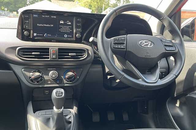 Hyundai i10 1.0 MPi SE Connect 5dr
