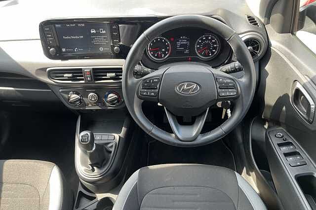 Hyundai i10 1.0 MPi SE Connect 5dr