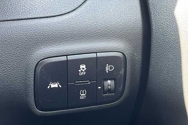 Hyundai i10 1.0 MPi SE Connect 5dr