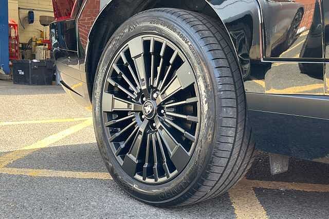 Hyundai SANTA FE 1.6 T-GDi PHEV Calligraphy 4WD Black