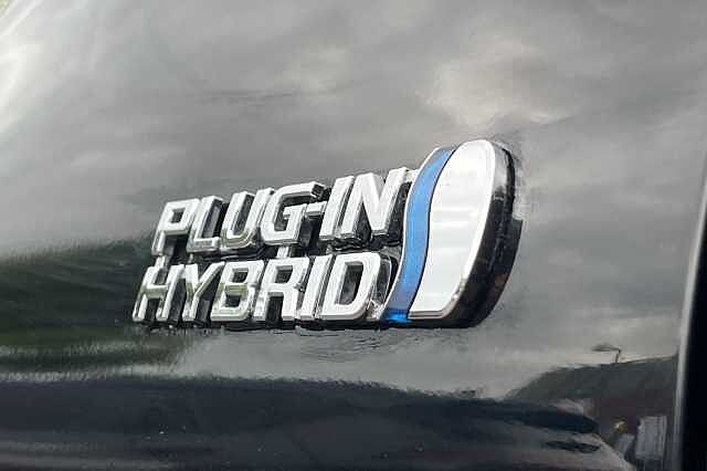 Toyota PRIUS 5dr 1.8 VVT-i Excel Plug-In Hybrid Black
