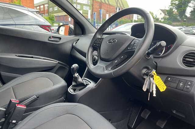 Hyundai I10 1.0 Go SE 5dr Blue