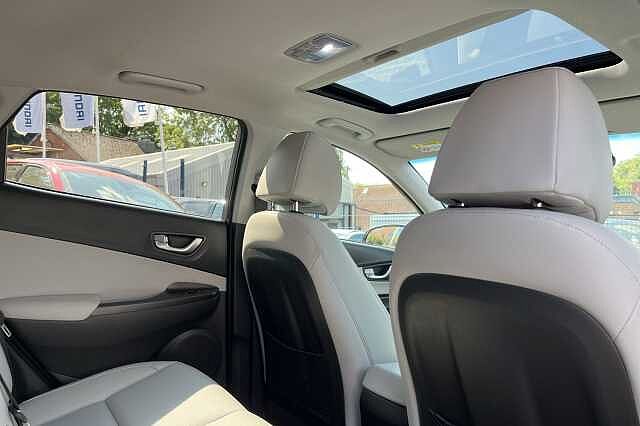Hyundai KONA Ultimate 64kWh 5dr Auto