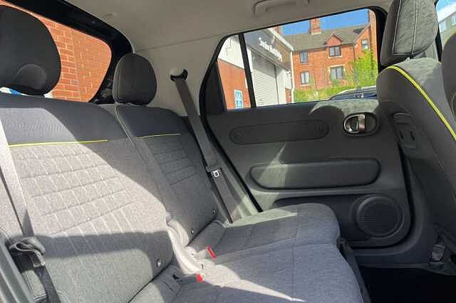 Hyundai Inster Cross 49kWh 5dr Auto