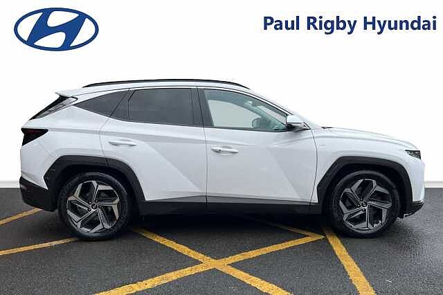 Hyundai TUCSON 1.6 T-GDi 48Volt MHEV Ultimate 5dr 2WD DCT White