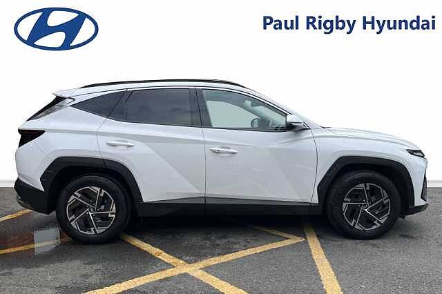 Hyundai TUCSON 1.6T Advance 5dr White