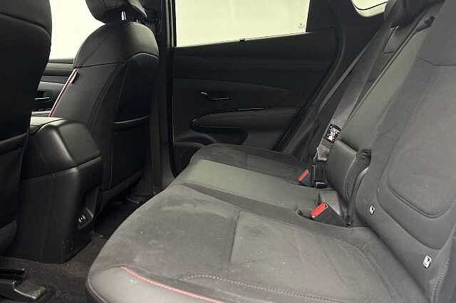 Hyundai TUCSON 1.6T Plug-in Hybrid N Line 5dr Auto White