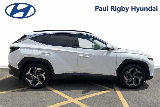 Hyundai TUCSON 1.6 T-GDi Plug-in Hybrid Ultimate 5dr 4WD Auto White