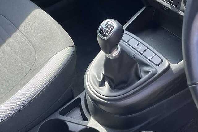 Hyundai i10 1.0 MPi SE Connect 5dr