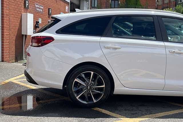 Hyundai i30 1.0 T-GDi Premium 5dr