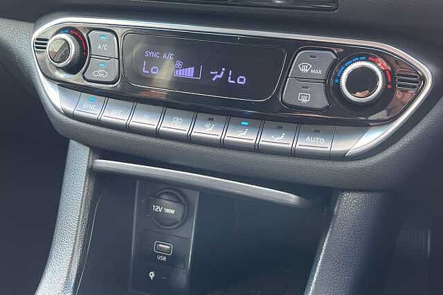 Hyundai i30 1.0 T-GDi Premium 5dr