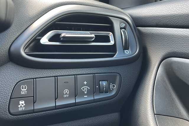Hyundai i30 1.0 T-GDi Premium 5dr