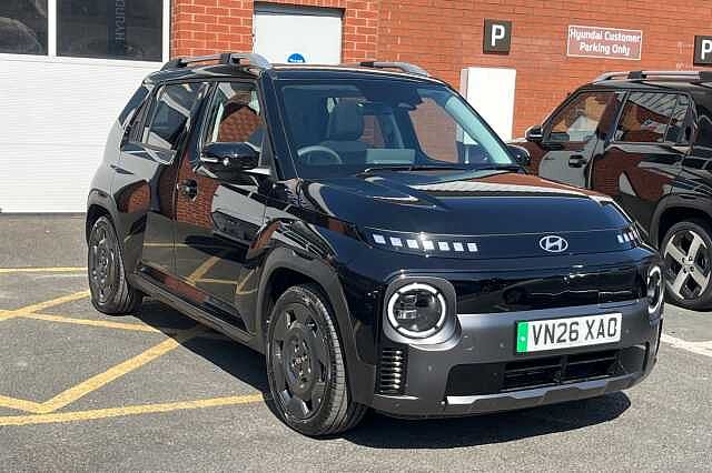 Hyundai INSTER Cross 49kWh 5dr Auto Black