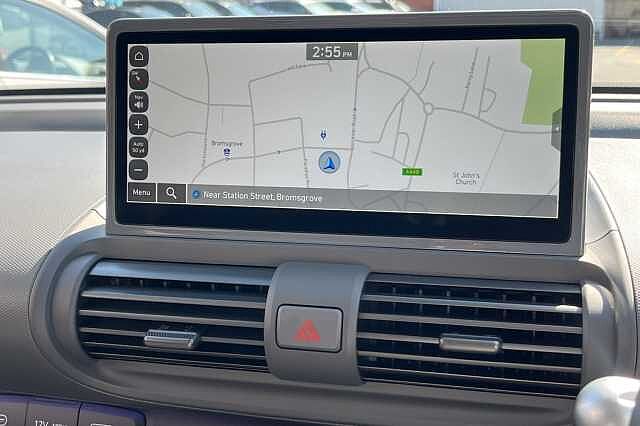 Hyundai INSTER Cross 49kWh 5dr Auto Black