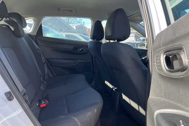 Hyundai i20 1.0 T-GDi Advance 5dr DCT