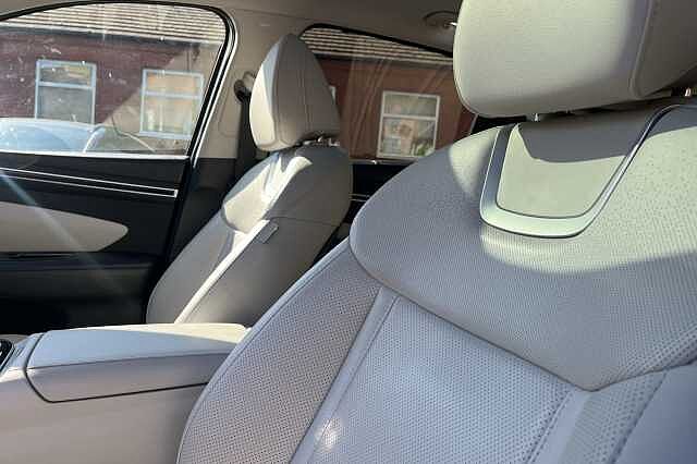 Hyundai TUCSON 1.6 T-GDi Hybrid 230ps Ultimate 5dr 2WD Auto