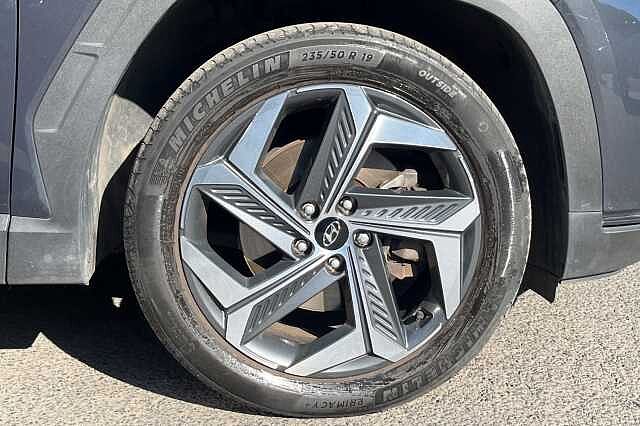 Hyundai TUCSON 1.6 T-GDi Hybrid 230ps Ultimate 5dr 2WD Auto