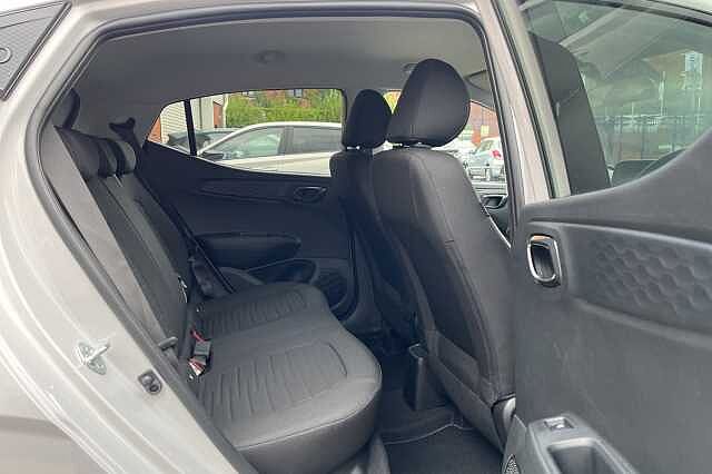 Hyundai i10 1.0 [63] Advance 5dr [Nav]