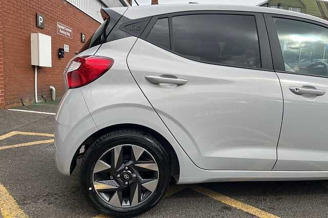 Hyundai i10 1.0 [63] Advance 5dr [Nav]