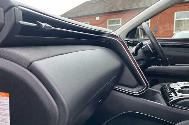 Hyundai TUCSON 1.6 T-GDi Hybrid 230ps Premium 5dr 2WD Auto