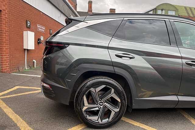 Hyundai TUCSON 1.6 T-GDi Hybrid 230ps Premium 5dr 2WD Auto