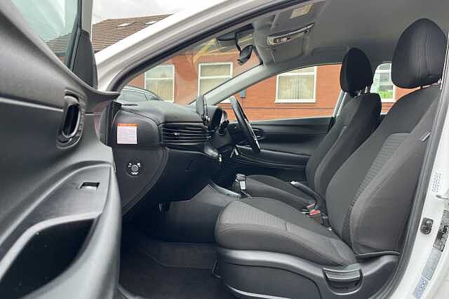 Hyundai I20 1.0 T-GDi 48Volt MHEV SE Connect 5dr DCT White