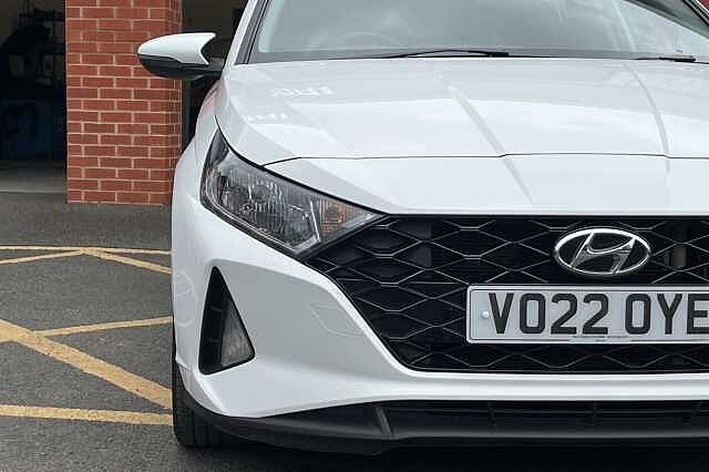 Hyundai I20 1.0 T-GDi 48Volt MHEV SE Connect 5dr DCT White