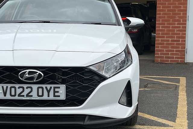 Hyundai I20 1.0 T-GDi 48Volt MHEV SE Connect 5dr DCT White
