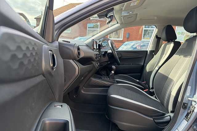 Hyundai I10 1.0 Advance 5dr Blue
