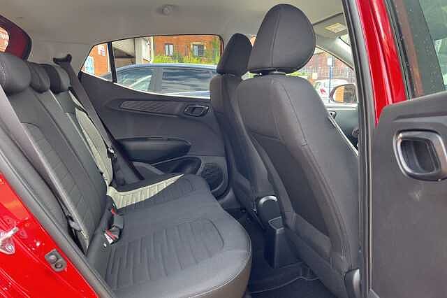 Hyundai I10 1.0 [63] Advance 5dr Auto [Nav] Red