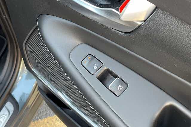 Hyundai SANTA FE 1.6 T-GDi Hybrid Premium 5dr 4WD Auto Green
