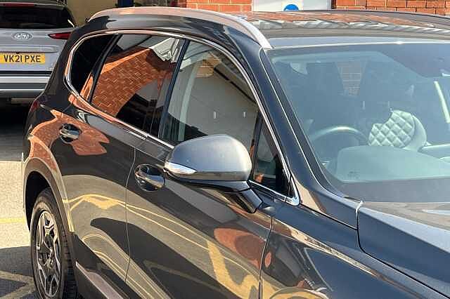 Hyundai SANTA FE 1.6 T-GDi Hybrid Premium 5dr 4WD Auto Green