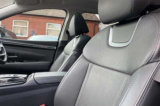 Hyundai TUCSON 1.6 T-GDi Plug-in Hybrid Ultimate 5dr 4WD Auto